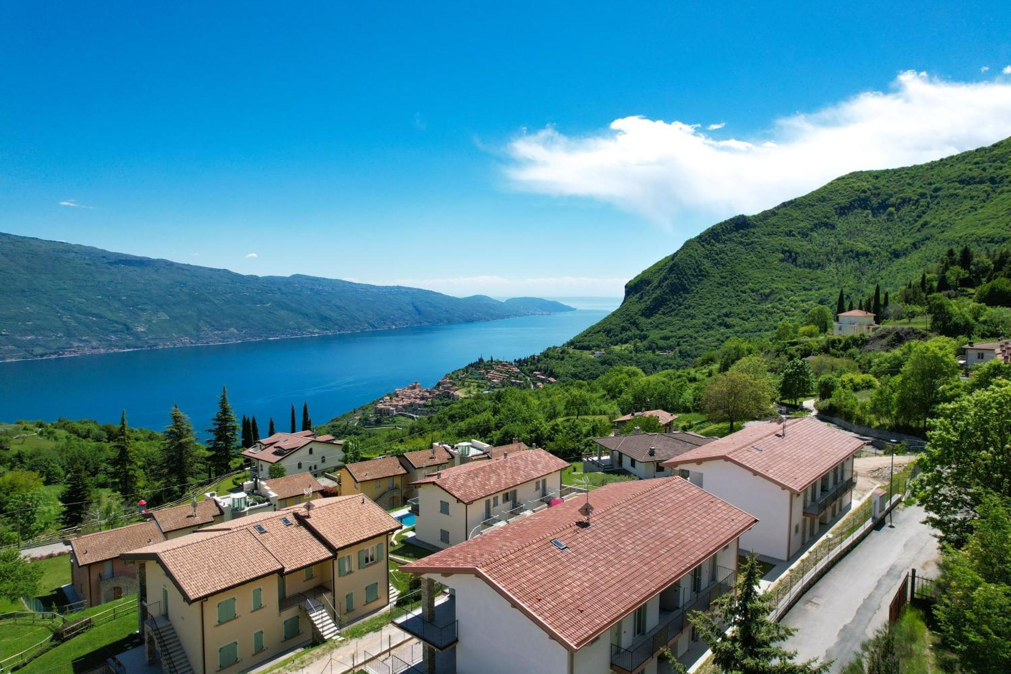 Borgo Ermanno Aparthotel Tignale Buitenkant foto